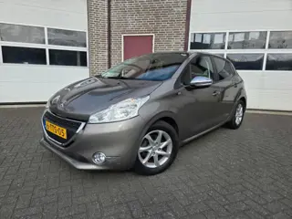 PEUGEOT 208 1.2 e-VTi Style Automaat - Cruise control - Airco - Prijs all-in