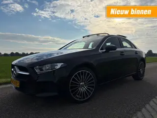 MERCEDES-BENZ A-KLASSE 250e / BUSINESS SOLUTION / PANO / TOPSTAAT / VOL