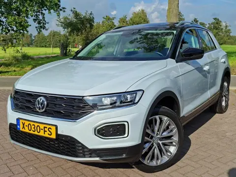 VOLKSWAGEN T-ROC 1.5 TSi Airco Adap.cruise-control App-Connect Navigatie Bluetooth 