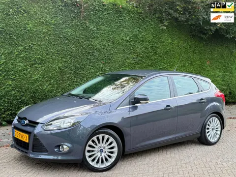 Ford Focus 1.6 TI-VCT AIRCO KOUD/RIJDT SUPER/PDC/LEER/NAP!!!