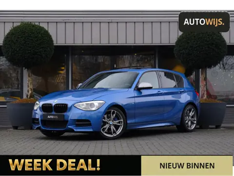 BMW 1-serie M135i xDrive Executive|Pano|Leder|H&K|Xenon