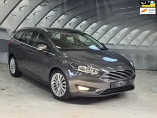 Ford Focus Wagon 1.0 First Edition nwe koppeling en distributie