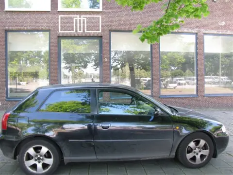 Audi A3 Plaatwerk en Onderdelen Sloopauto inkoop Den haag