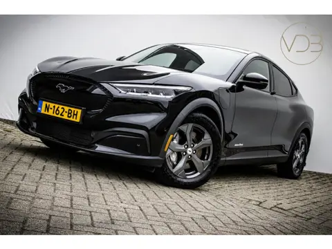 Ford Mustang Mach-E RWD 75 kWh SOH 93% Origineel NL B&O 1e Eigenaar incl BTW