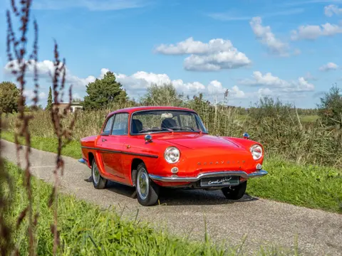 Renault Caravelle cabriolet .