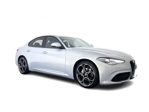 Alfa Romeo Giulia 2.0T Sprint (INCL-BTW)  Aut. *LEATHER | XENON | MEMORY-PACK | HEATED-VELOCE-SPORTS