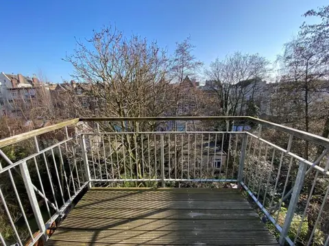 Woning aan de Vossiusstraat te Amsterdam