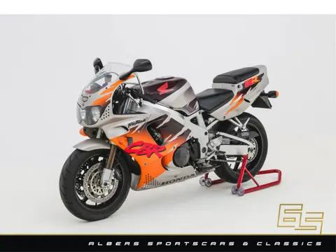 Honda CBR 900RR Fireblade SC28 Urban Tiger - All original - Unmodified - '94 model - Beige Metallic 