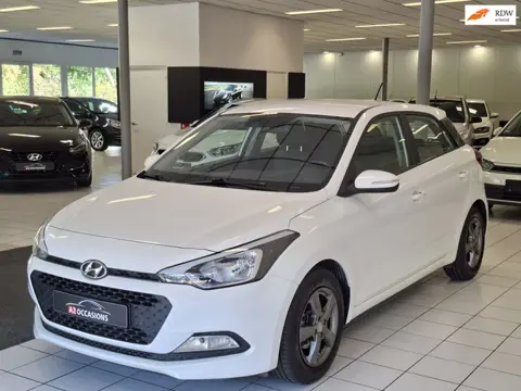 Hyundai I20 1.2 (4 Cil) Cruise/Bluetooth/PDC/Stoel en stuurverwarming
