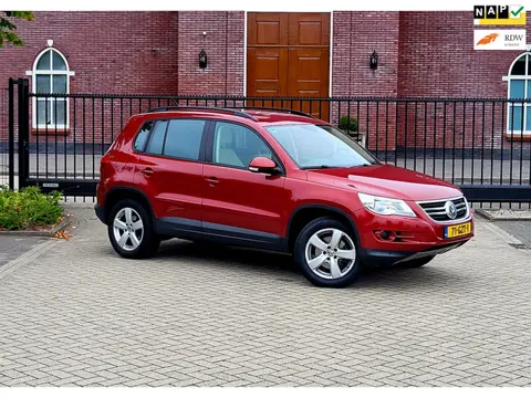 Volkswagen Tiguan 2.0 TSI Track&Field 4Motion / Automaat / Pdc / Navi / Nap / 4x4 / Trekhaak