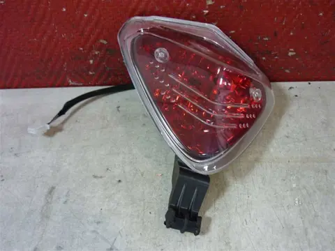 ACHTER LICHT Suzuki GW 250 Inazuma 2013 - 2014