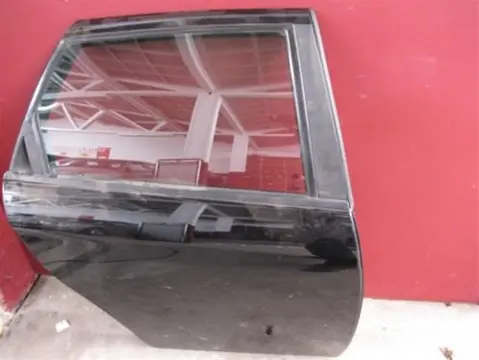 Deur rechtsachter Alfa Romeo 156 Sloopauto inkoop Den haag