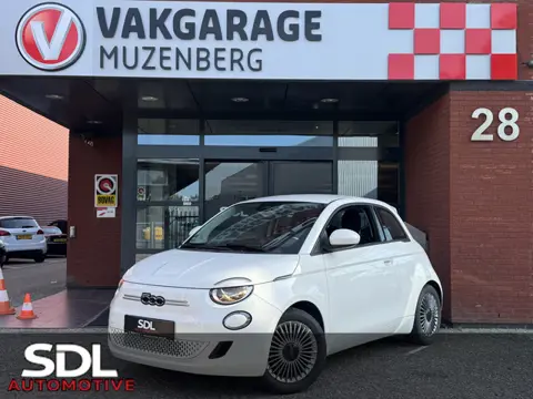 Fiat 500E Icon 42 kWh 118pk // SOH 95% // APPLE CARPLAY / ANDROID AUTO // CLIMA // CRUISE-CONTROL //