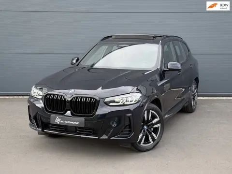 BMW IX3 Executive 80 kWh M Sport [SOH 98,8%] Pano,Pilot assist,Elek stoelen,Achteruitrijcamera,Dodeh