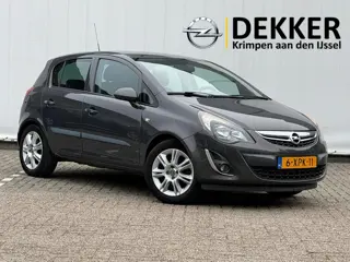 Opel Corsa 1.2 BlitZ met Navigatie, Trekhaak, 1e Eigenaar