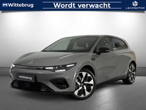 Leapmotor B05 ProMax Design 67.1 kWh Volledig Elektrisch met 482 KM WLTP RANGE, Lederen Bekleding en
