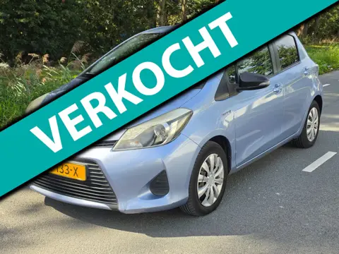 Toyota Yaris 1.5 Full Hybrid Aspiration * AIRCO *