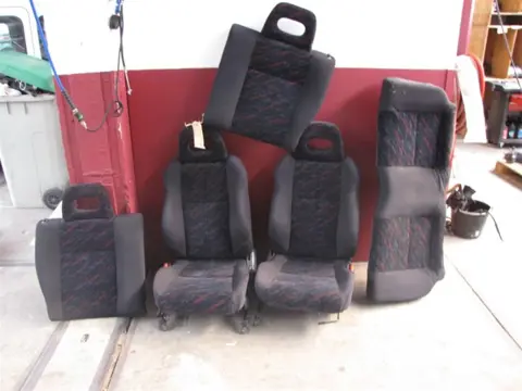 Honda civic ek Interieur Sloopauto inkoop Den haag