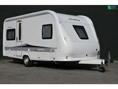 Hobby De Luxe 460 UFe Mover Opblaasbare Voortent Fietsendrag