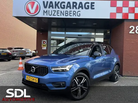 Volvo XC40 1.5 T5 Recharge R-Design SOH 87% // PANO SCHUIF-DAK // TREKHAAK // MEMORY SEATS // HARMAN