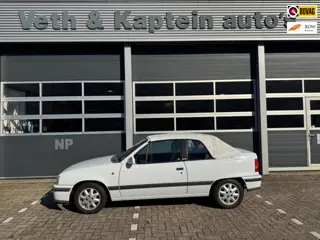 Opel Kadett 1.6i GL kat. Cabrio