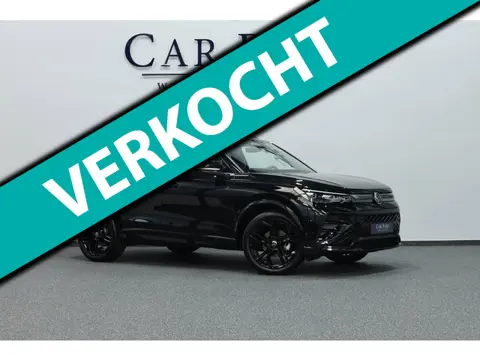 Volkswagen Tiguan 1.5 eTSI 3x R-Line IQ+LED/VIRTUAL/SFEER/PANO/ALCANTARA+S.VERWARMING/20" LMV/CAM/LI