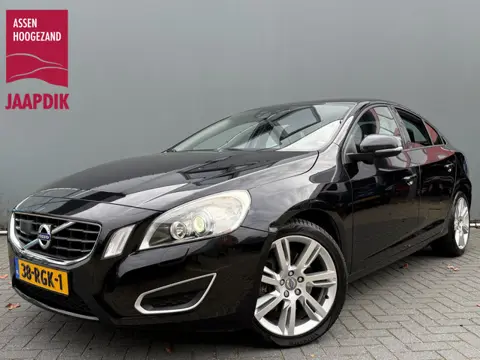 Volvo S60 BWJ 2011 2.0T 203 PK Intro Edition AUTOMAAT | ADAPTIVE CRUISE | BLIS | VOL LEDER | STOELVE