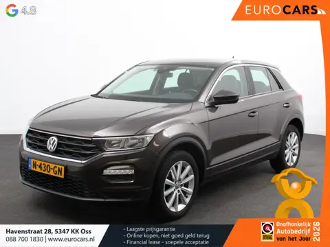 Volkswagen T-Roc 1.5 TSI Style Climate control cruise control Navigatie Parkeersensoren Lichtmetalen