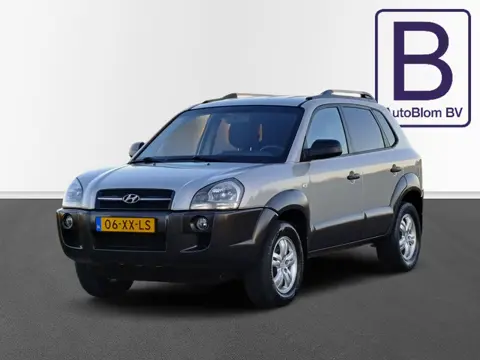 Hyundai Tucson 2.0i Dynamic Cross / Trekh. / Cruise / Airco / Parkh. achter /