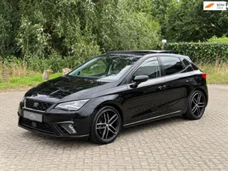 Seat Ibiza 1.5 TSI FR PANO I LED I CARPLAY I CAMERA I 150PK I NAVI I 2E EIG