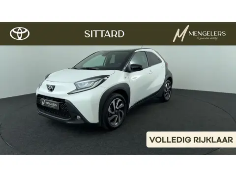 Toyota Aygo X 1.0 VVT-i MT Pulse | Rijklaar | Private lease v.a. € 267,- per maand |