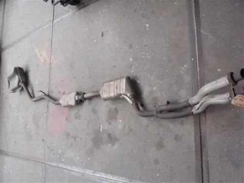 Mercedes C 180 Complete Uitlaat Sloopauto inkoop Den haag