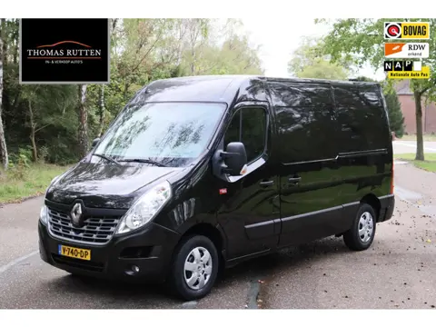 Renault Master T35 2.3 dCi L2H2 2017 | NAP | Cruise Controle | Trekhaak | Airco | Elektrische Ramen 