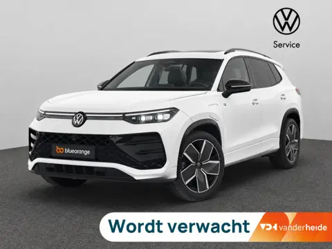 Volkswagen Tayron 1.5 eHybrid R-Line 272PK DSG Leder, Black Style, 360 gr. camera, Panoramadak, Memo