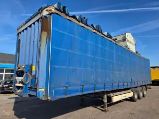 Krone SD - SAF Axles - Drum Brakes 3-assige schuifzeiloplegger - Luchtvering - 385/65 R22.5 banden -