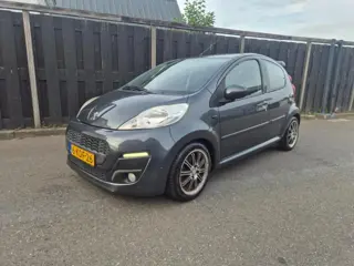 PEUGEOT 107 1.0 active