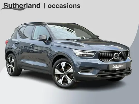 Volvo XC40 1.5 T4 Recharge R-Design 211 PK | Stoelverwarming | Dealeronderhouden | Camera |