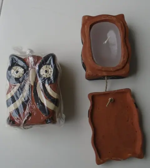 UILTJE KERAMIEK MET KAARS NIEUW.