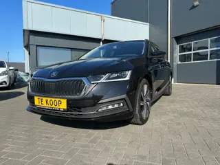 SKODA OCTAVIA Combi 1.4 TSI iV PHEV Business Navi.Camera stoelverw. 