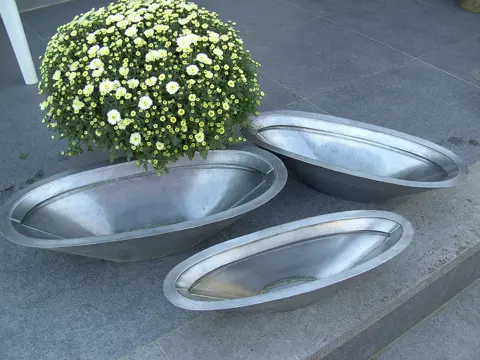 METALEN BLOEMPOT SCHALEN 3 DLG GROOT 68 cm Nieuw