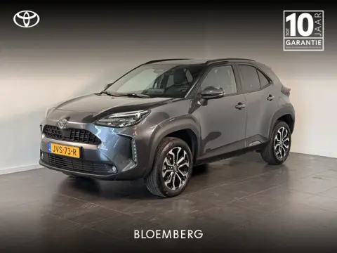 Toyota Yaris Cross 1.5 Hybrid 115 Dynamic | Stoel / Stuur en voorruitverwarming | Elektrisch inklapb