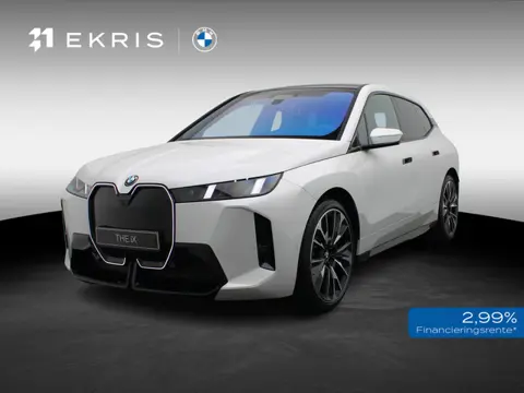 BMW iX xDrive45 M Sportpakket Pro | Innovation Pack | Sky Lounge