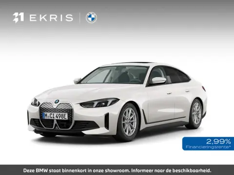 BMW i4 eDrive40 | Pure Edition | Trekhaak | Uit voorraad leverbaar! |