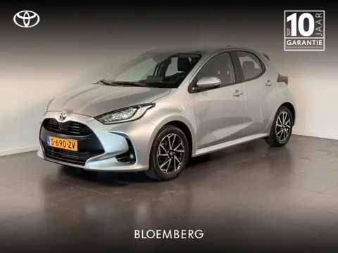 Toyota Yaris 1.5 Hybrid Dynamic | Trekhaak | Apple Carplay | Zeer lage KM-stand |