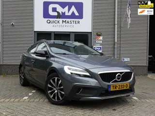 Volvo V40 Cross Country 1.5 T3 Dynamic Edition