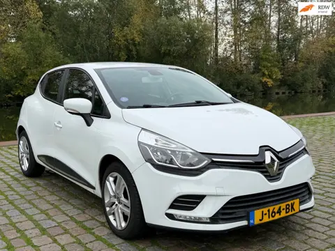 Renault Clio 0.9 TCe Zen 1e eigenaar elektrische ramen airco cruise control soundsysteem navigatie s