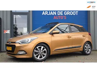 Hyundai I20 1.0 T-GDI Clima Cruise Panorama Carplay® Zeer lux!