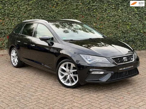 Seat LEON ST 1.4 EcoTSI FR | ACC | Navi | Trekhaak | Ambient