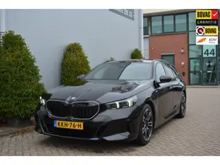 BMW 5-serie Touring 530e M Sport Shadow |Pano|Leder|Sfeer|360cam