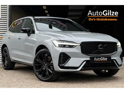 Volvo XC60 2.0 T6 Plug-in hybrid AWD Ultra Black Edition l Nieuw Model l Pano l Trekhaak l Harman Ka